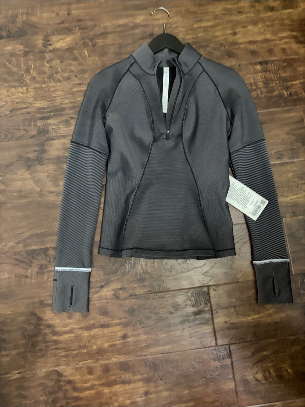 Lululemon two toned ribbed Long-Sleeve Half Zip Running- Charcoal Gray